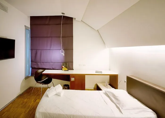 Black Hotel Rome