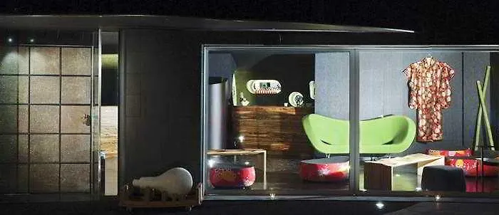 Black Hotel 4*