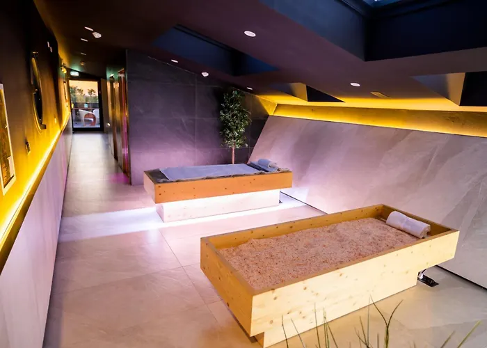 Hotel Black