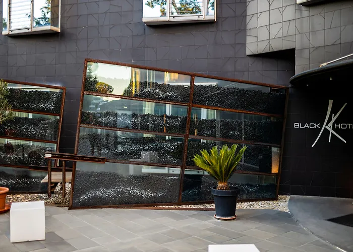 Black Hotel Rome