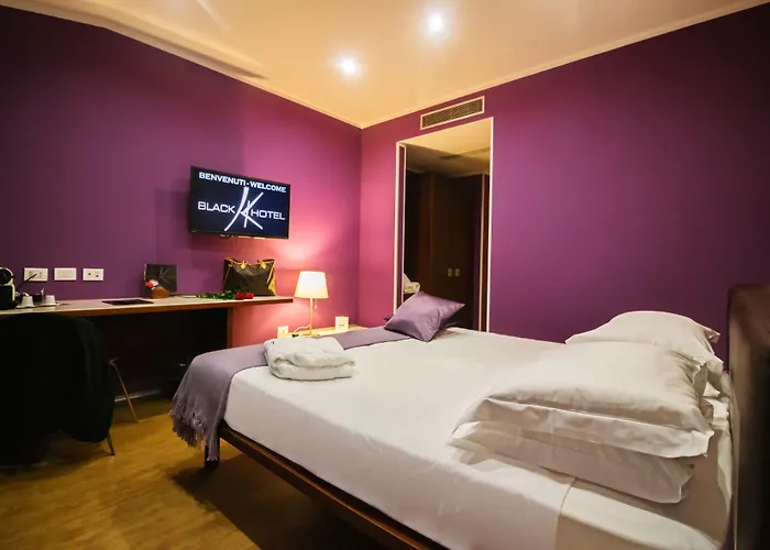 Black Hotel 4*