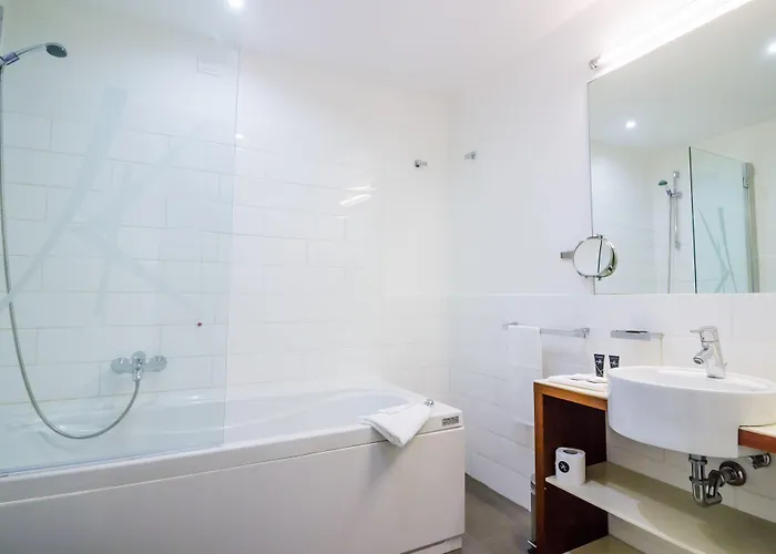 Hotel Black 4*