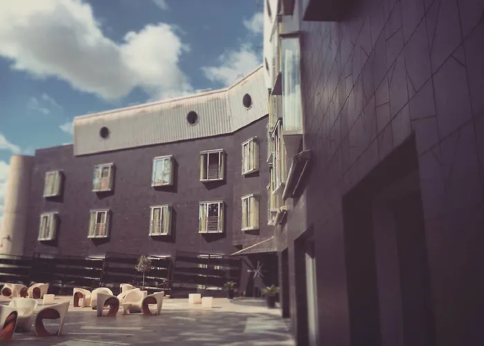 Hotel Black