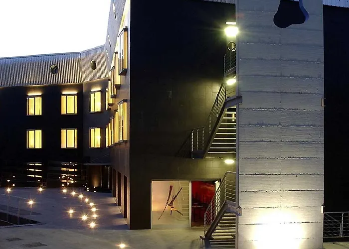 Hotel Black 4*